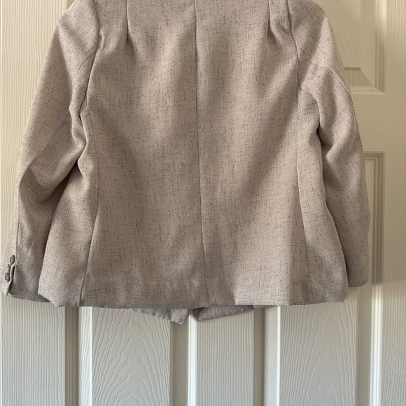 Blazer with blue contrast collar - Picture 3 of 4